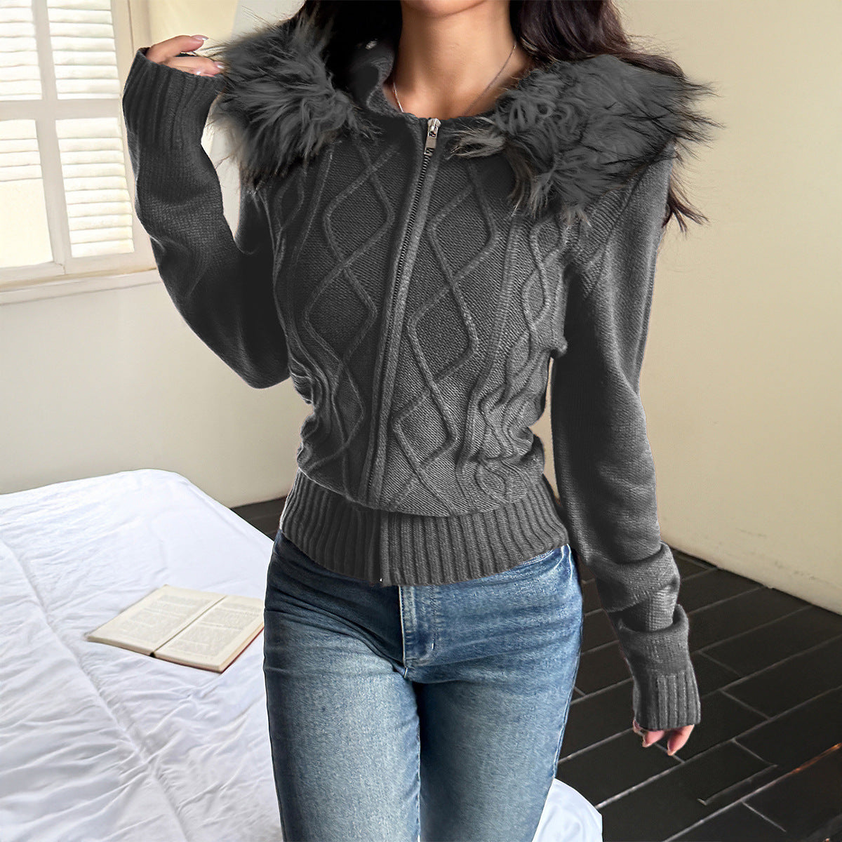 Long Sleeve - women's Sweater Coat. - frans